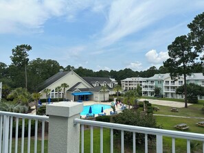 خزنة داخل الغرفة وواي فاي مجانًا وملاءات أسرّة