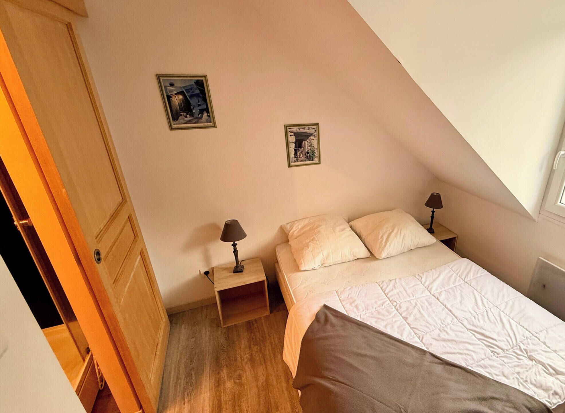 Fer et planche à repasser