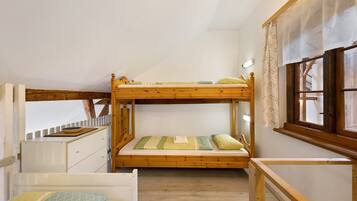 Ferros/tábuas de passar roupa, Wi-Fi, roupa de cama