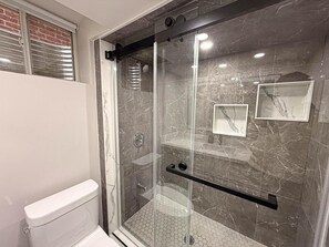 Shower, hair dryer, towels, soap - Furnished 2-BR Suite | Private Entrance | Parking |Pond View (Milton)