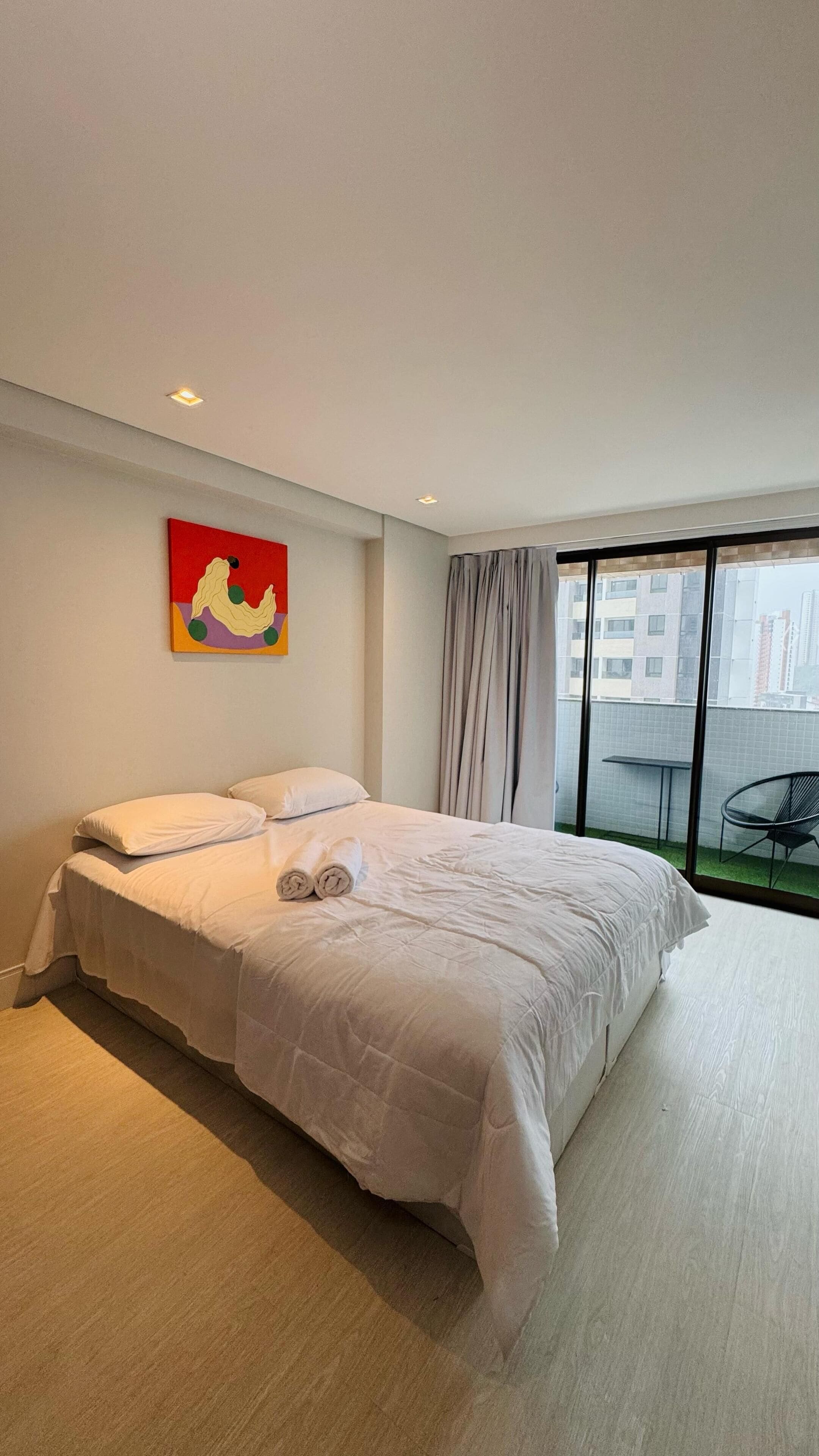 高级开间 | 遮光窗帘、隔音、熨斗/熨衣板、免费 WiFi