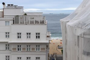 House - Moderno Est dio a 1 Quadra da Praia de Copacabana (Rio de Janeiro)