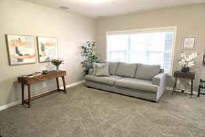 Living area - Mahogany Escape - Your Calgary Oasis (Calgary)