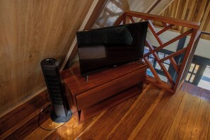 Interior - Alpine House (Cocles)