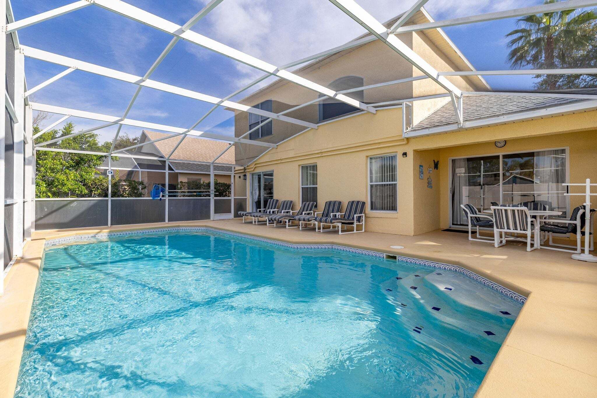 Beheizter Pool