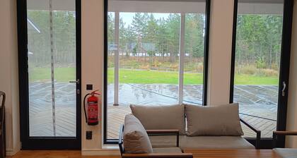 Großes Ferienhaus Südschweden am See Steg, Boot, Pool
