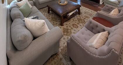 Walk to Kyle Field! Perfect location for all things Texas A&M