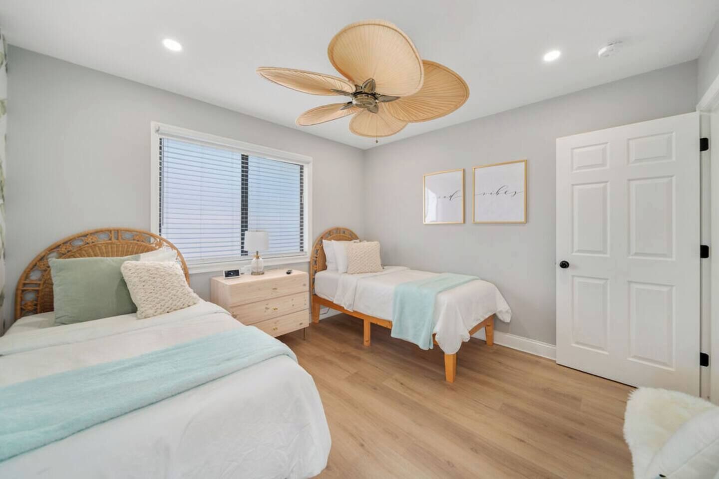 Iron/ironing board, travel crib, free WiFi, bed sheets
