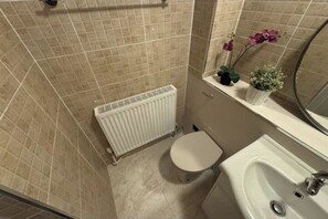 Handtücher, Toilettenpapier