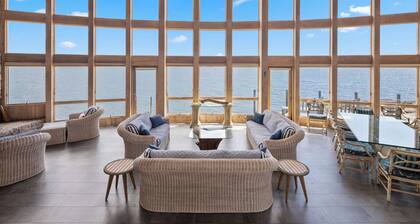 Lux Private Island with Window Wall Modern House