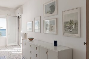 Interior - CASA MEDITERRANEA - Vista Mare - Parcheggio (Sanremo)