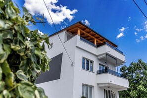 Exterior - APARTMANI KALIGER (Pakoštane)