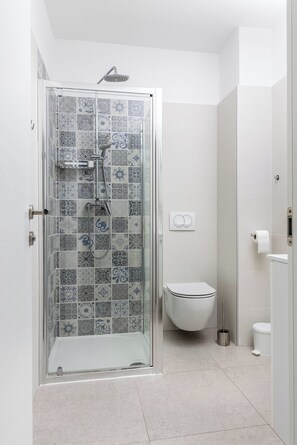 Soap, toilet paper - APARTMANI KALIGER (Pakoštane)