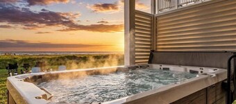 Beachfront | Swim Spa | Game Room | Sleeps 15