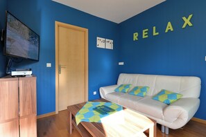 Smart TV - Gîtes "Aux berges de l'Ill" for up to 6 people in Logelheim near Colmar (Logelheim)