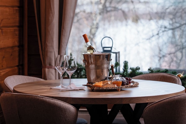 Appartamento Superior, vista fiume | Sala da pranzo