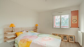 2 chambres, fer et planche à repasser, Wi-Fi gratuit, draps fournis