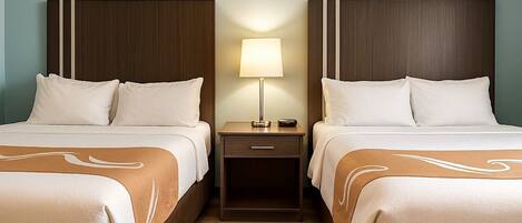 Fer et planche à repasser, Wi-Fi gratuit, draps fournis