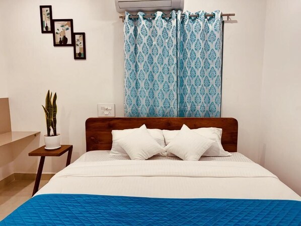 Egyptian cotton sheets, premium bedding, down comforters - THS Suites (Tirupati)