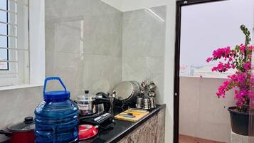 Full-sized fridge, toaster, rice cooker, mixer