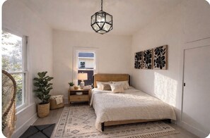 3 bedrooms, desk, free WiFi