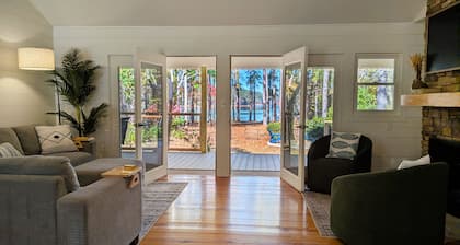 Lakefront Masters Retreat: Newly Renovated