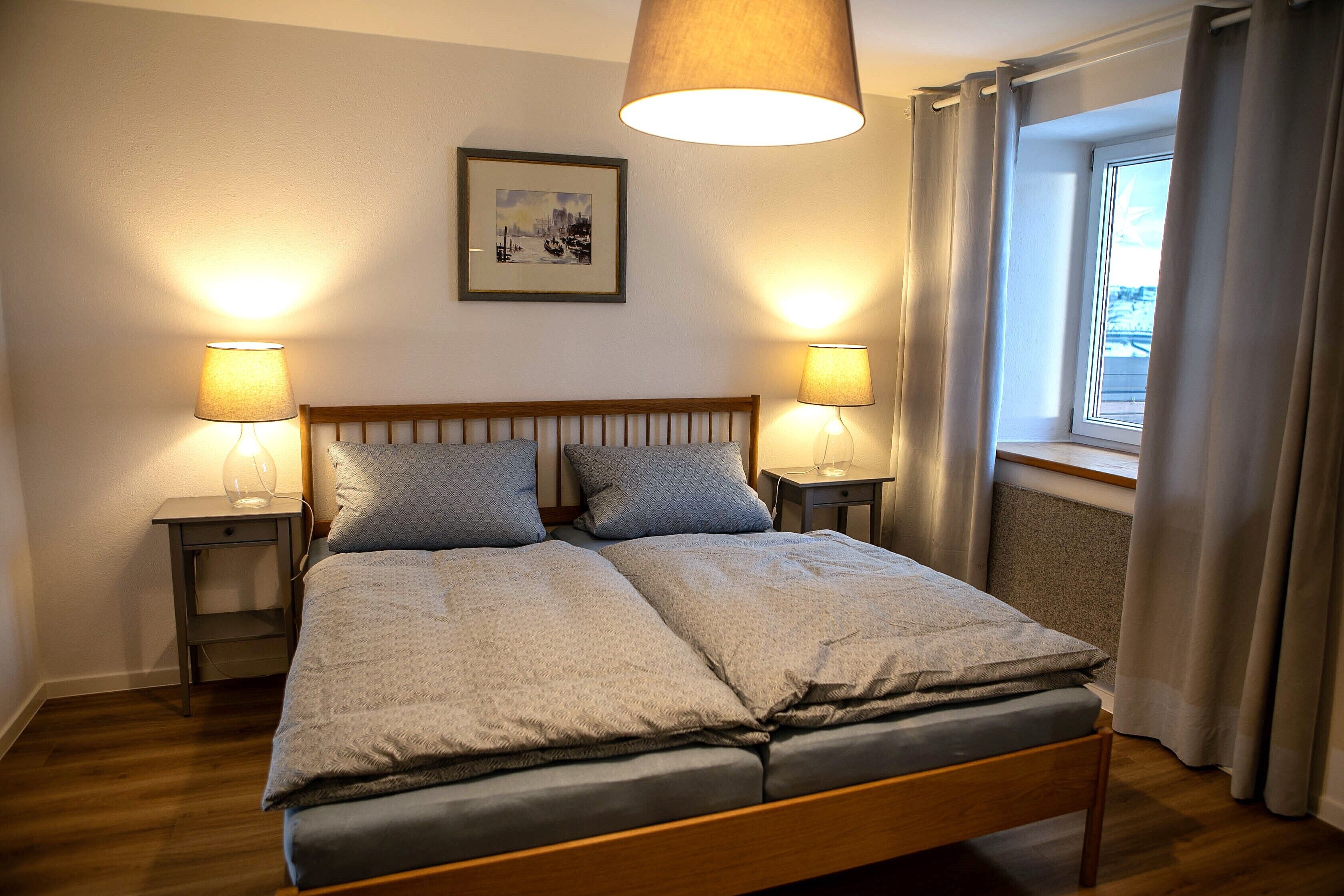 2 makuuhuonetta, Wi-Fi, vuodevaatteet