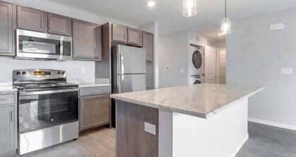 2 Bedroom (Unfurnished) Townhome at Prairie Hill Village!