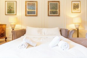 1 bedroom, iron/ironing board, WiFi, bed sheets - VIEW OF CAMPO DE FIORI 2 (Roma)