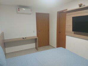 2 bedrooms, Internet, bed sheets - Accommodation in a fully equipped condominium, close to the beach and the city center. (Barra de São Miguel)