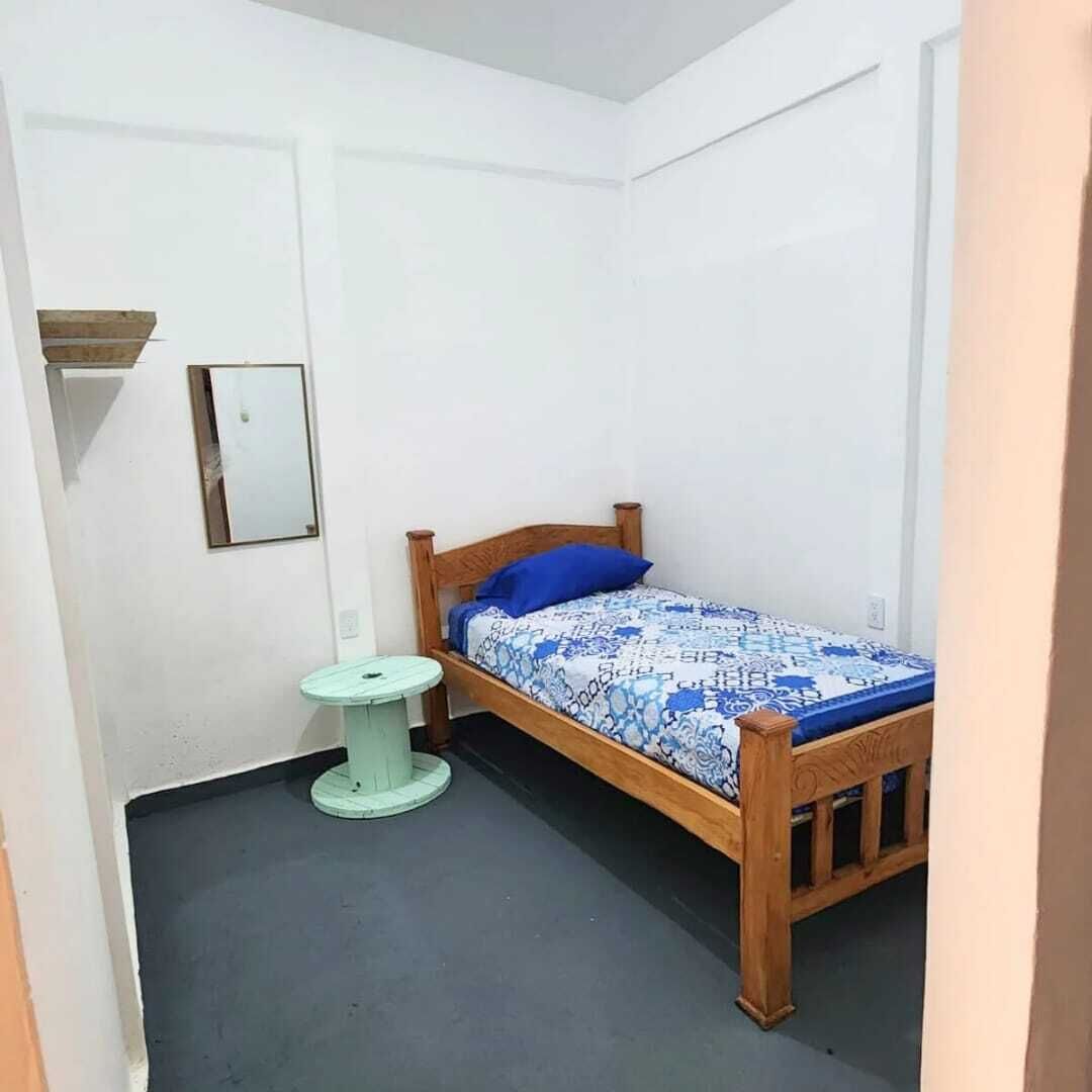 2 bedrooms, desk, free WiFi, bed sheets