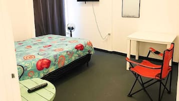 2 chambres, bureau, accĂšs au Wi-Fi (inclus), literie fournie