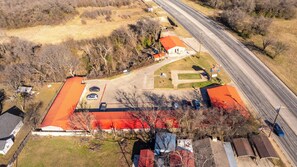 Exterior - Western Inn by Capital O Cleburne TX (Cleburne)