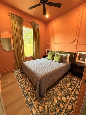 3 bedrooms, iron/ironing board, WiFi, bed sheets - The Grand Magnolia - Entire home in Baton Rouge, Louisiana (Baton Rouge)