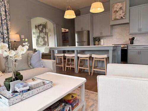 The Grand Magnolia - Entire home in Baton Rouge, Louisiana