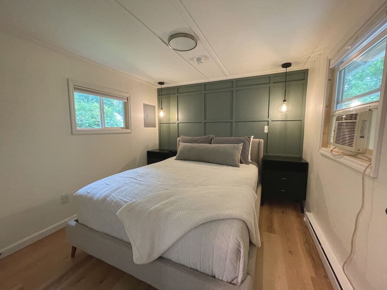 Työpöytä, Wi-Fi, vuodevaatteet