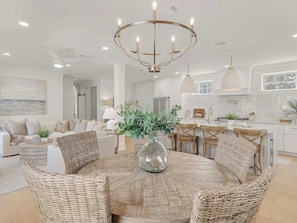 Interior - Elegant 5BR 30A Home w Pool access (Santa Rosa Beach)