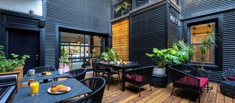 Le Plateau Lofts  Hotel