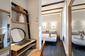 Family Apartment, Multiple Beds, Kitchen, Ground Floor | Blackout drapes, iron/ironing board, free WiFi, bed sheets - Le Plateau Lofts  Hotel (Montréal)