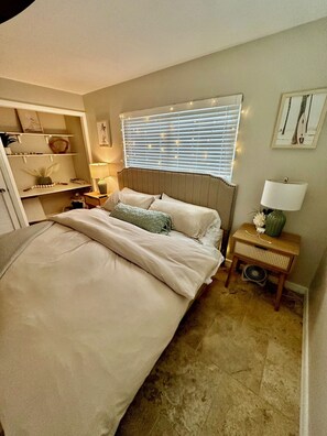 4 bedrooms, iron/ironing board, travel crib, free WiFi