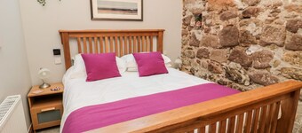 Cygnet Cottage
