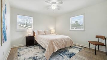3 bedrooms, in-room safe, iron/ironing board, WiFi (free)