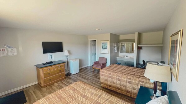 1 chambre, fer et planche à repasser, Wi-Fi, draps fournis