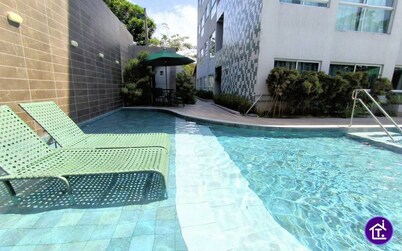 Aline Duque by Temporada Inn