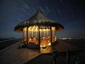 Outdoor dining - Minca El Dorado Reserve (Minca)