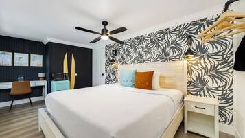 Rom – standard, 1 kingsize-seng, privat bad (Self check-in) | Memory foam-senger, skrivebord og skrivebord for bærbar PC