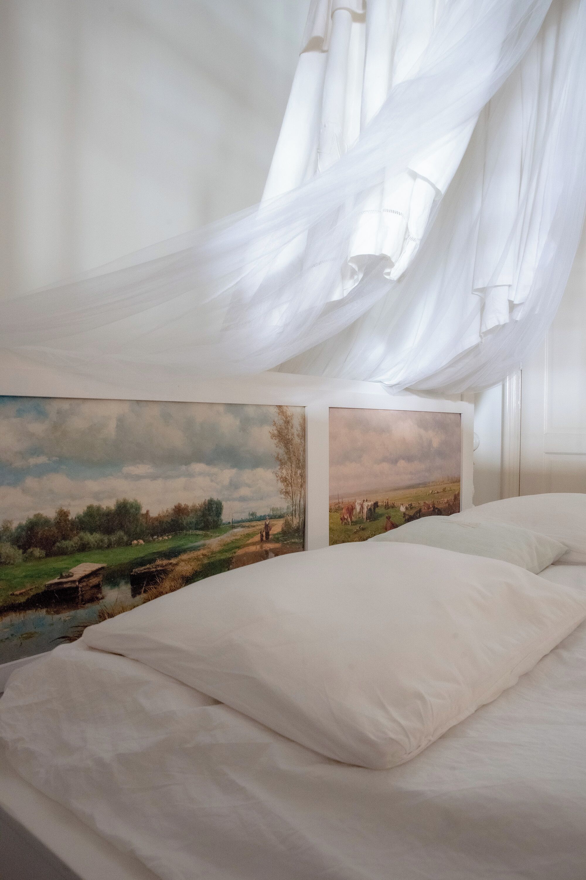 1 bedroom, iron/ironing board, internet, bed sheets