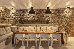Dining - J’adore Mykonos Villa – Iconic Pool & Views (MYKONOS)