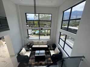 Interior - Country house near the city (Copacabana)