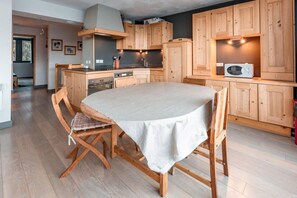 Dining - 14th floor, terrace, tv, 95m², Les Arcs (Les Arcs)